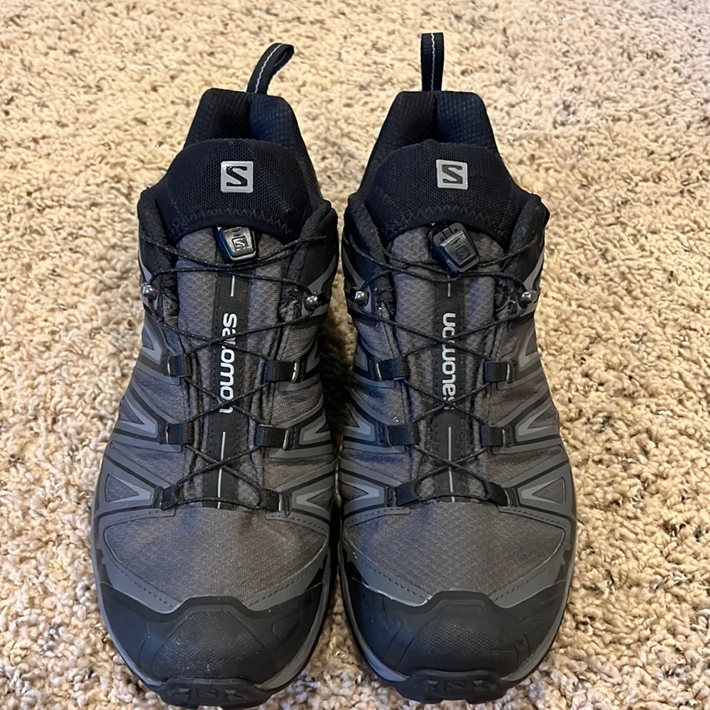 Salomon Men’s Hiking Shoes